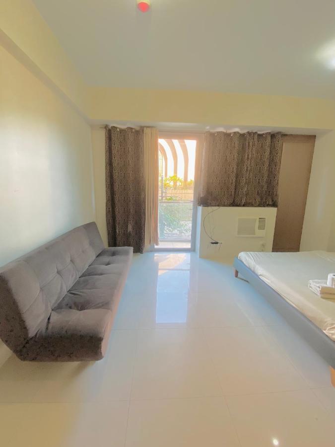 Kiel 5-Star Condo Hotel Across Naia Manila Airport Terminal 3 Пасай Екстериор снимка