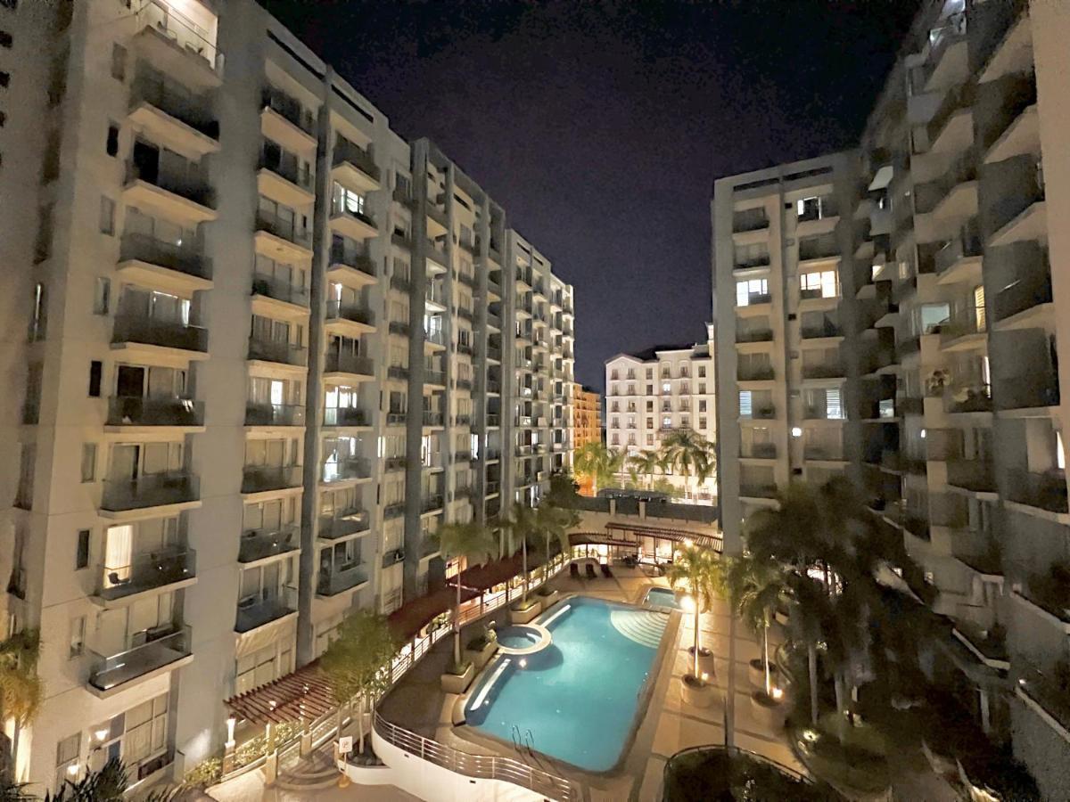 Kiel 5-Star Condo Hotel Across Naia Manila Airport Terminal 3 Пасай Екстериор снимка