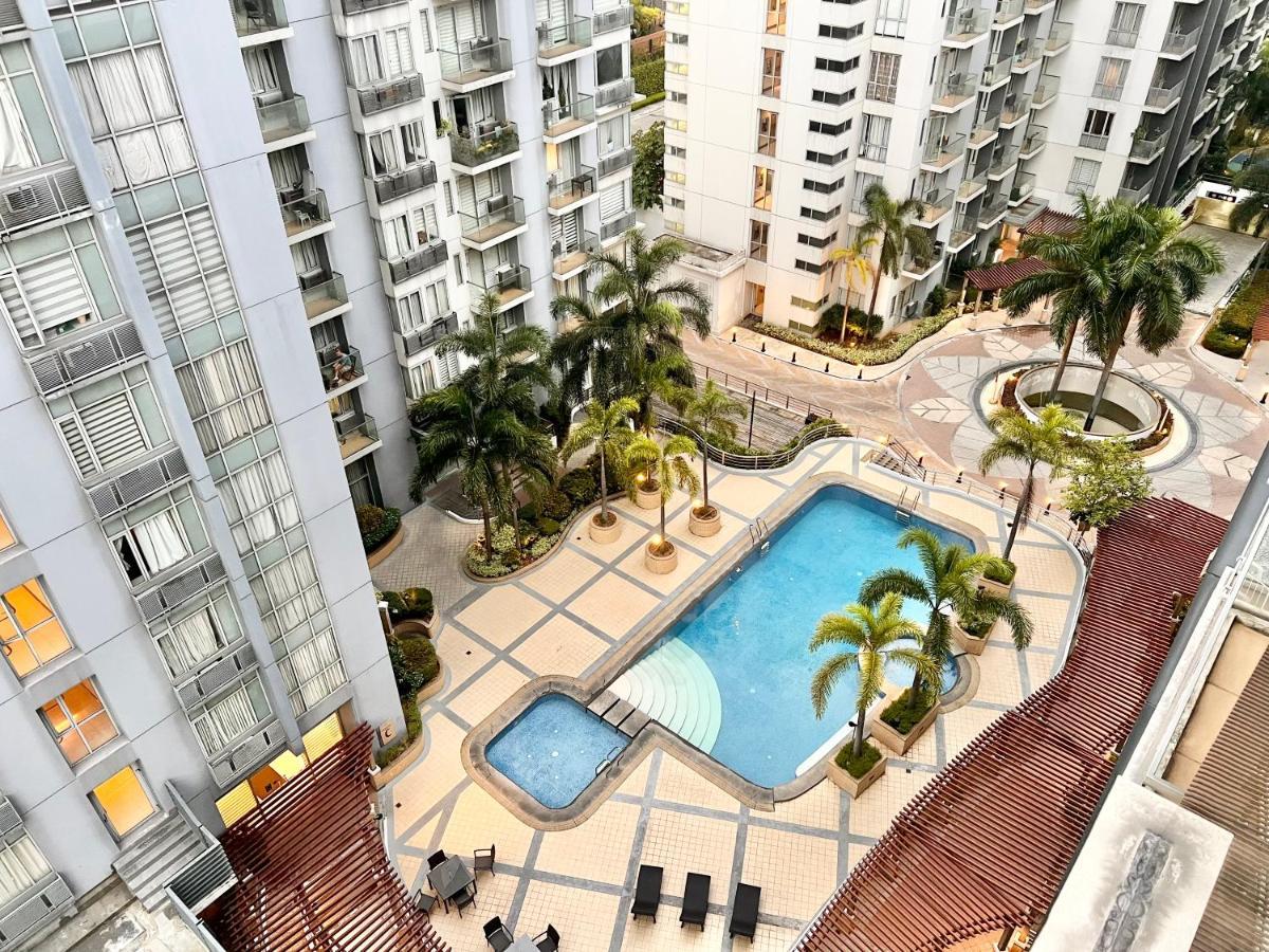 Kiel 5-Star Condo Hotel Across Naia Manila Airport Terminal 3 Пасай Екстериор снимка